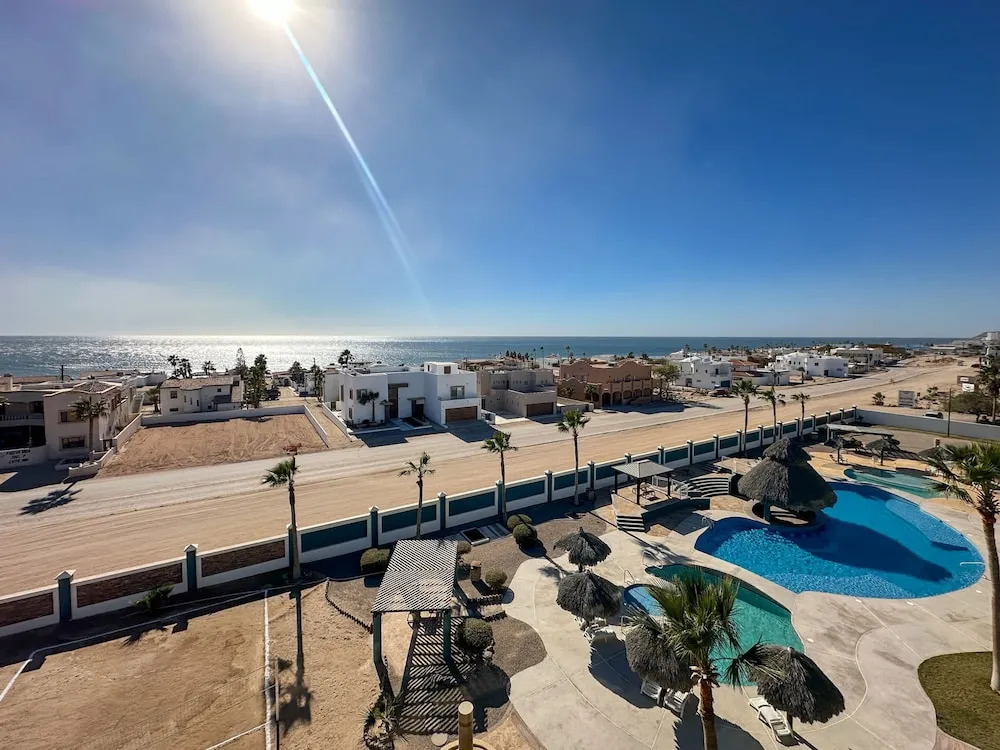2BR Sunset Escape for Families