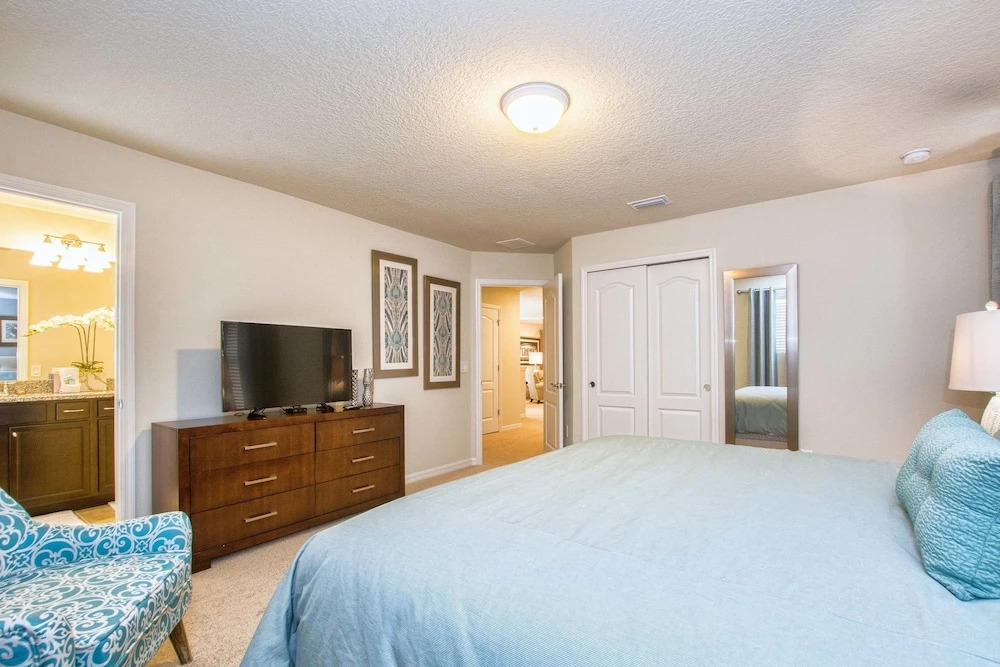 Windsor at Westside 6 Bedroom House w Pool - 3709WW