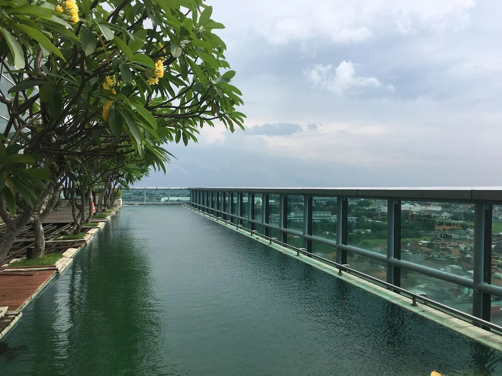 Best View And Strategic 1Br Apartment At Aryaduta Residence
