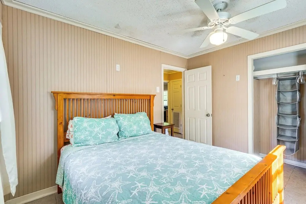 Walk to Beach: Cozy Port St Joe Getaway w/ Yard