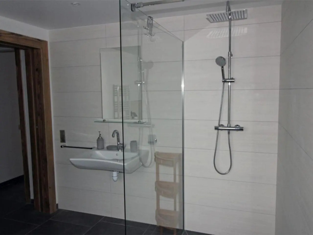 Gîte 4 étoiles avec sauna et terrasses pour 14 pers. - FR-1-589-319