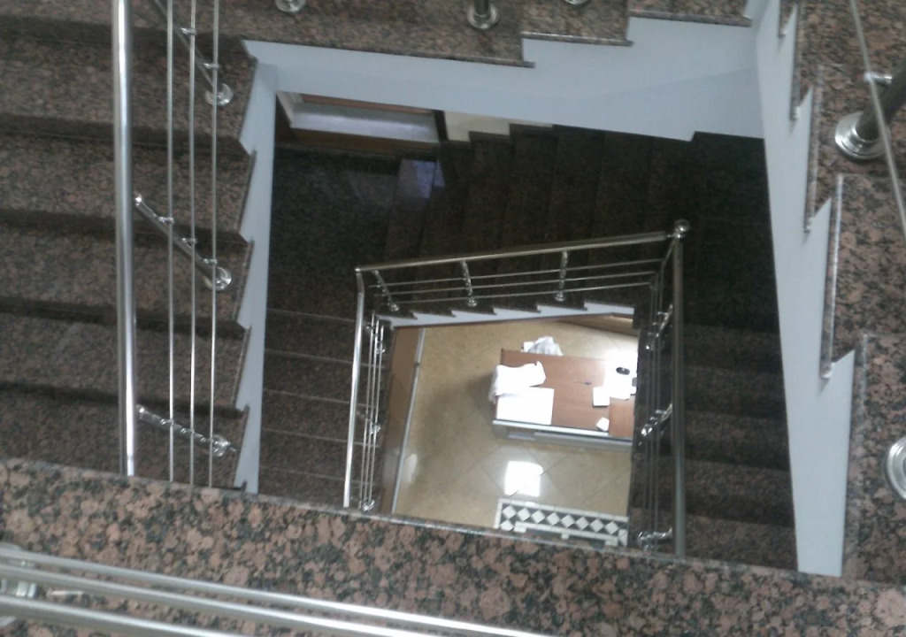 Fieri International Hotel