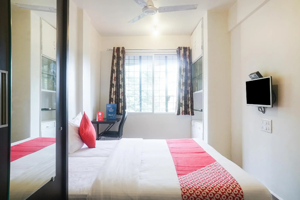 Super Hotel O River View Near Shaniwar Wada