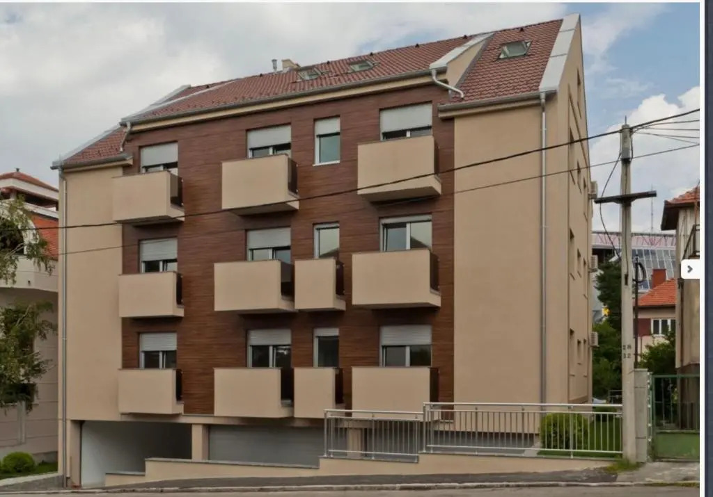 Modern 1 Bed Apartment, near shopping mall Stadion