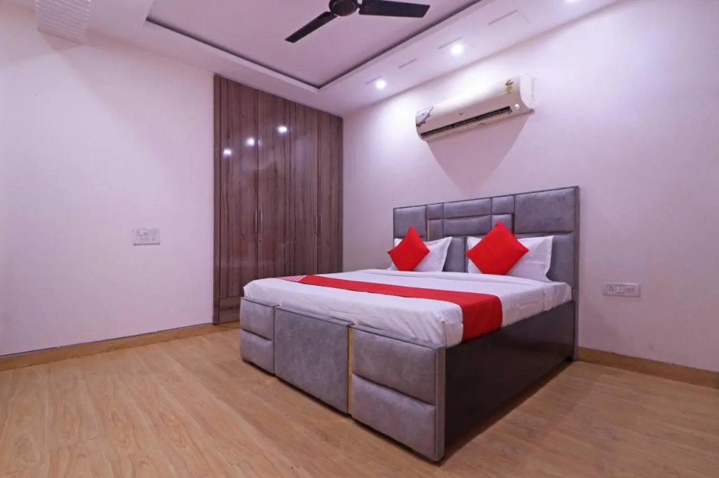 Pari Residency hotel