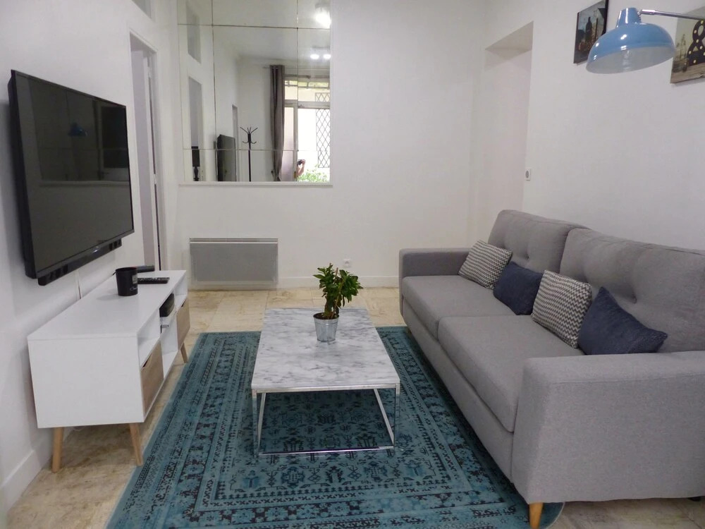Rue Turgot Apartment