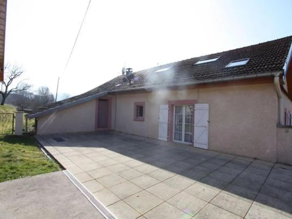 Gîte spacieux avec terrasse et cheminée près de Saint-Dié, à 28 km de Gérardmer - FR-1-589-261