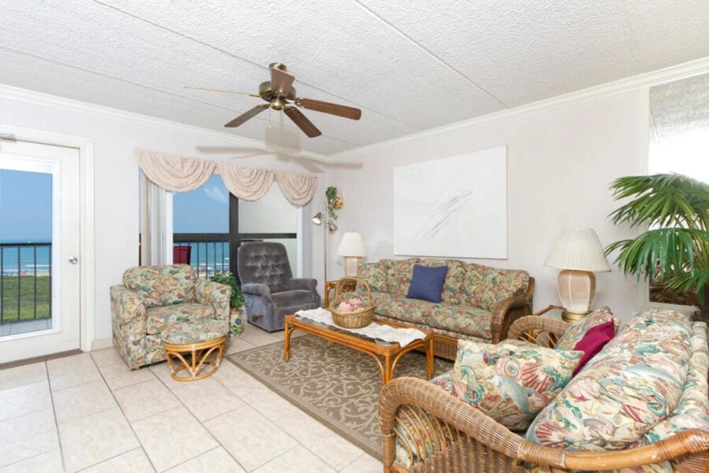 Saida IV Condominium 702