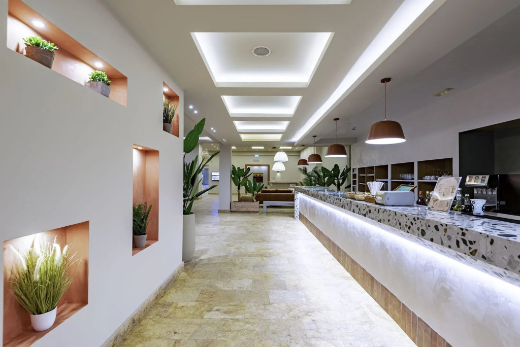 Akti Coast Club