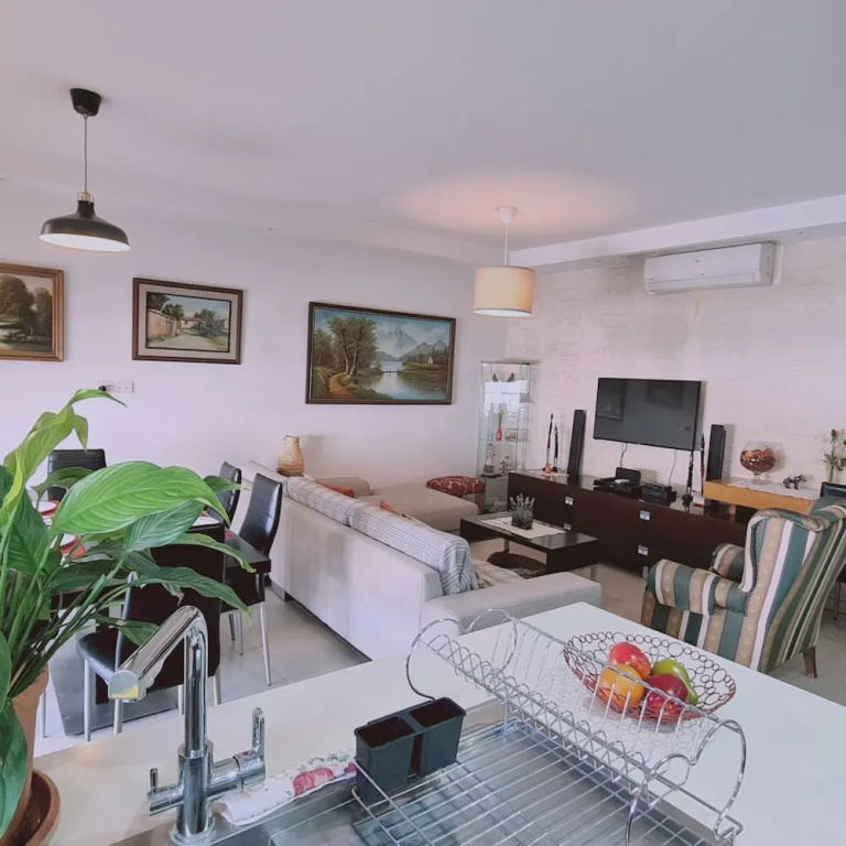 76 EGM - Stay Serenity Apartment