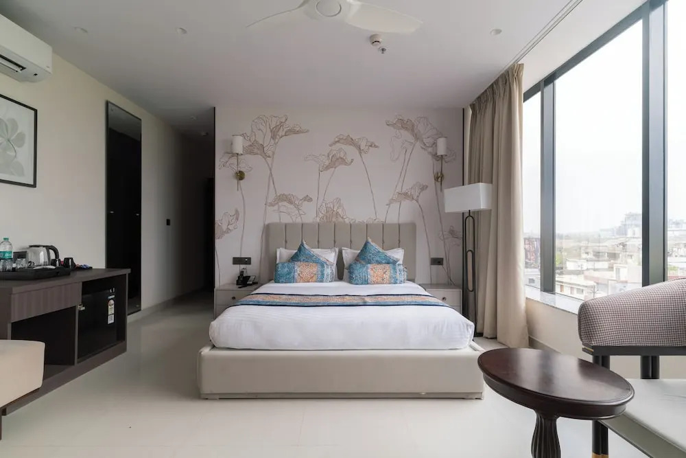Hotel Lohara Inn