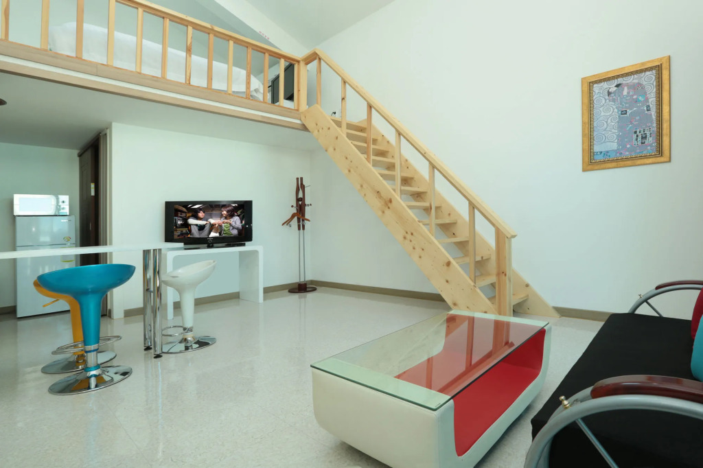 Seaview Pension