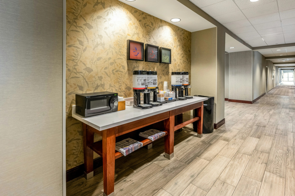 Hampton Inn and Suites Fredericksburg
