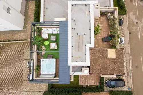 Apartment Garden Terrace