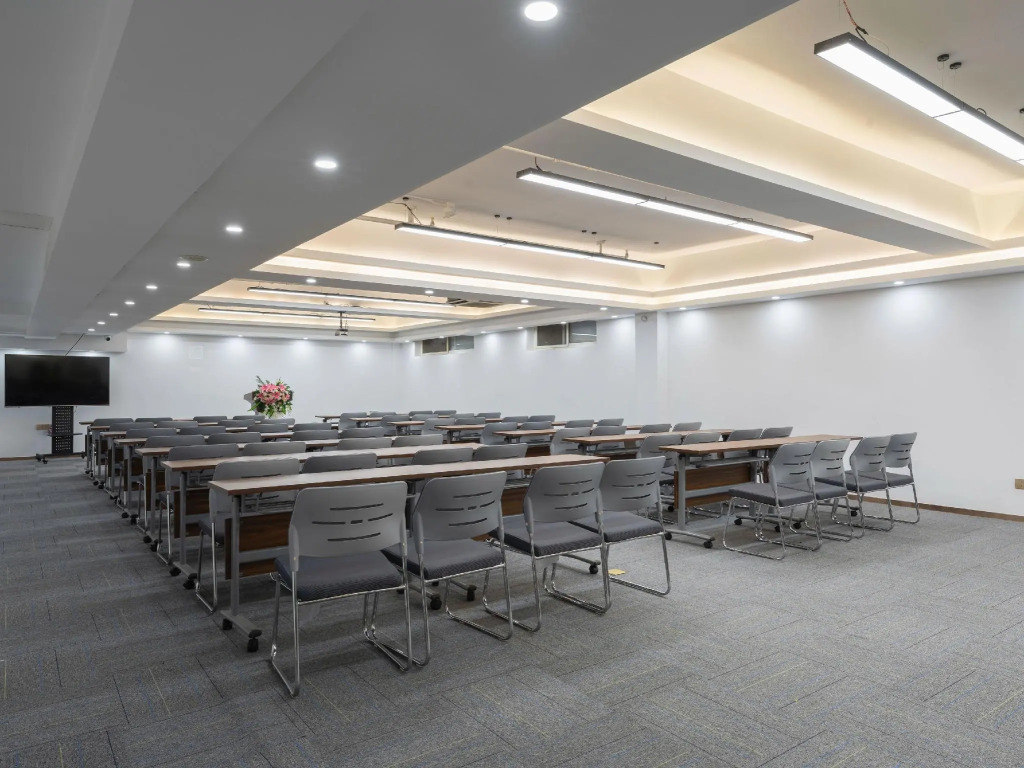 Lavande Hotels·Jinan Gongye Nan Road CBD Center