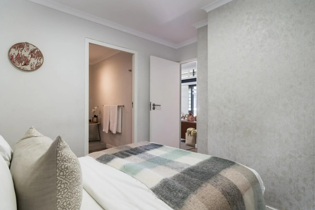 22 Eikehoff Apartment
