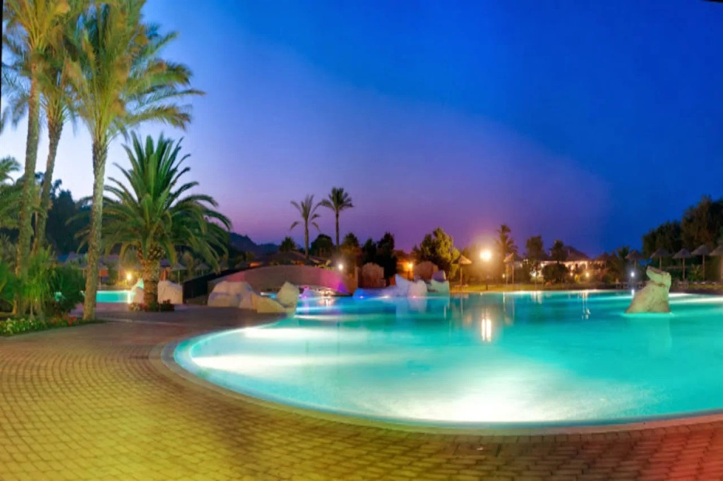 Hotel Garden Beach