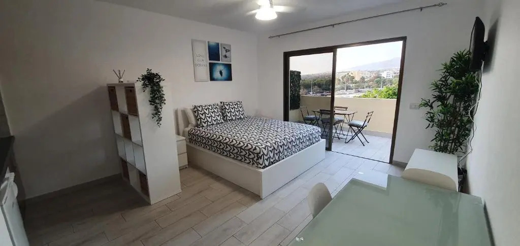 Mareverde vista mare con tres piscinas