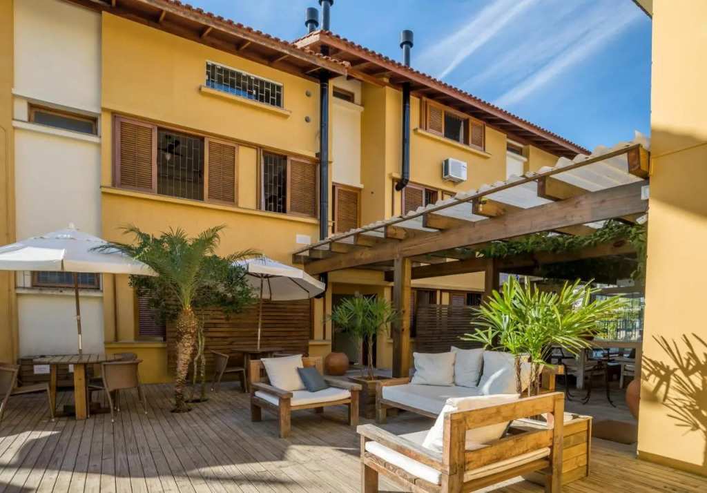 Anga Jurere Apart Hotel