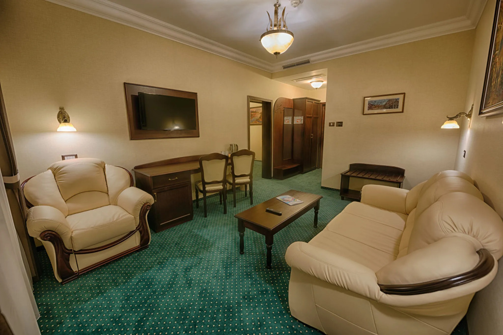 Magus Hotel
