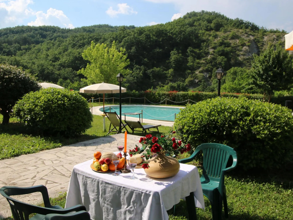 Apartment in Marche With Pool and Privacy