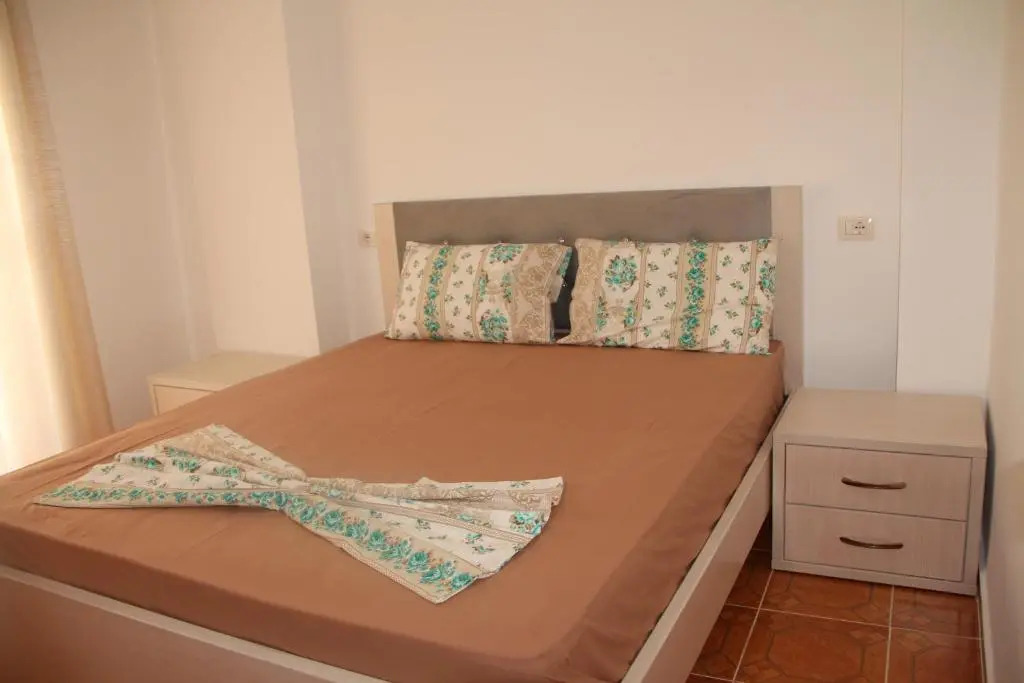 Kristi Apartments