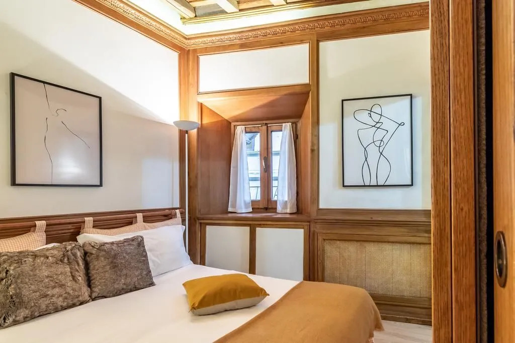 ROMAC - Condotti Suite by Spanish Steps