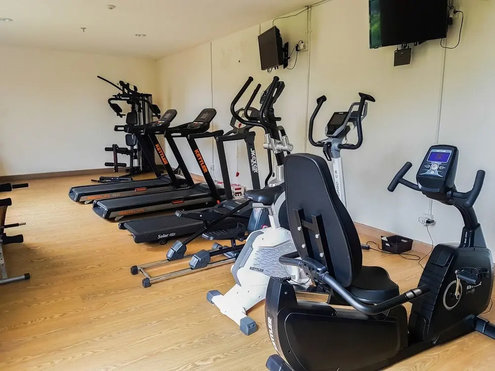 Minimalist Studio Tree Park Apartment near ICE BSD