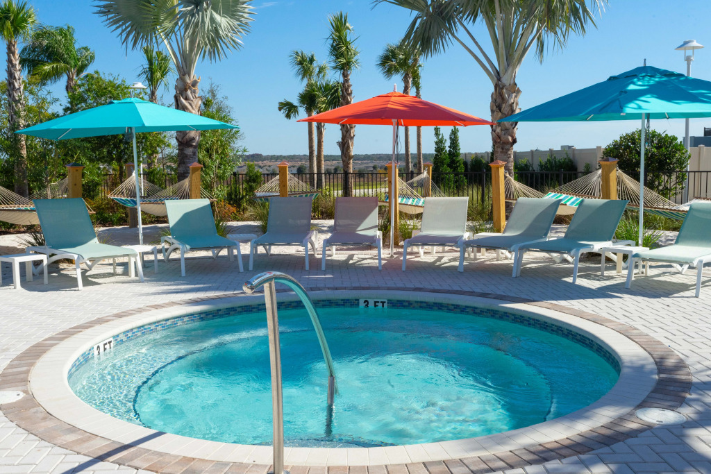 Marvelous 5Bd w Pool Close to Disney Windsor Island Resort 637
