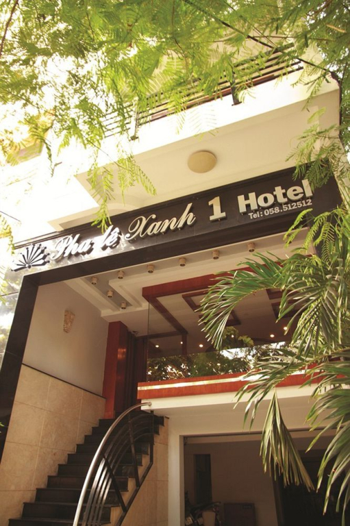 Pha Le Xanh 1 Hotel