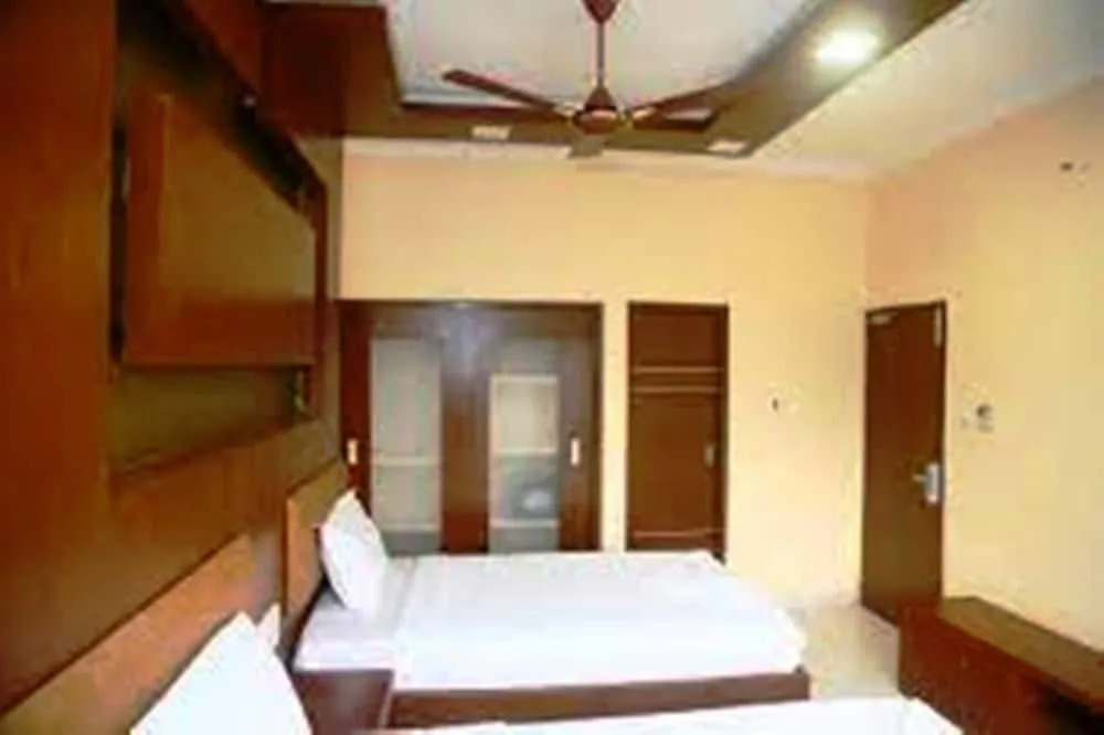 Balaje Residency Thrompet Chennai