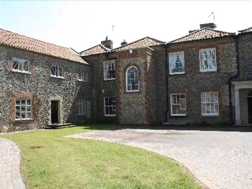 Stable Court