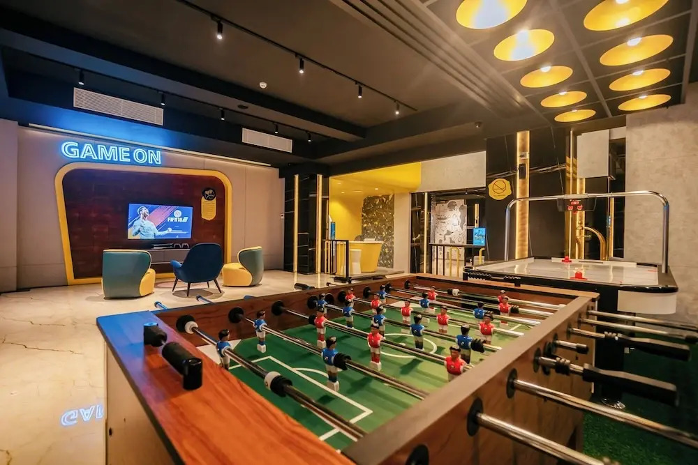 Yello Hotel Harbour Bay