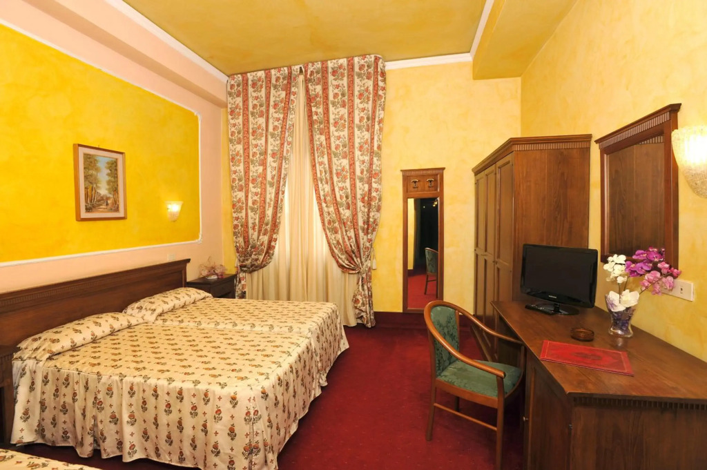 Hotel Minerva Palace