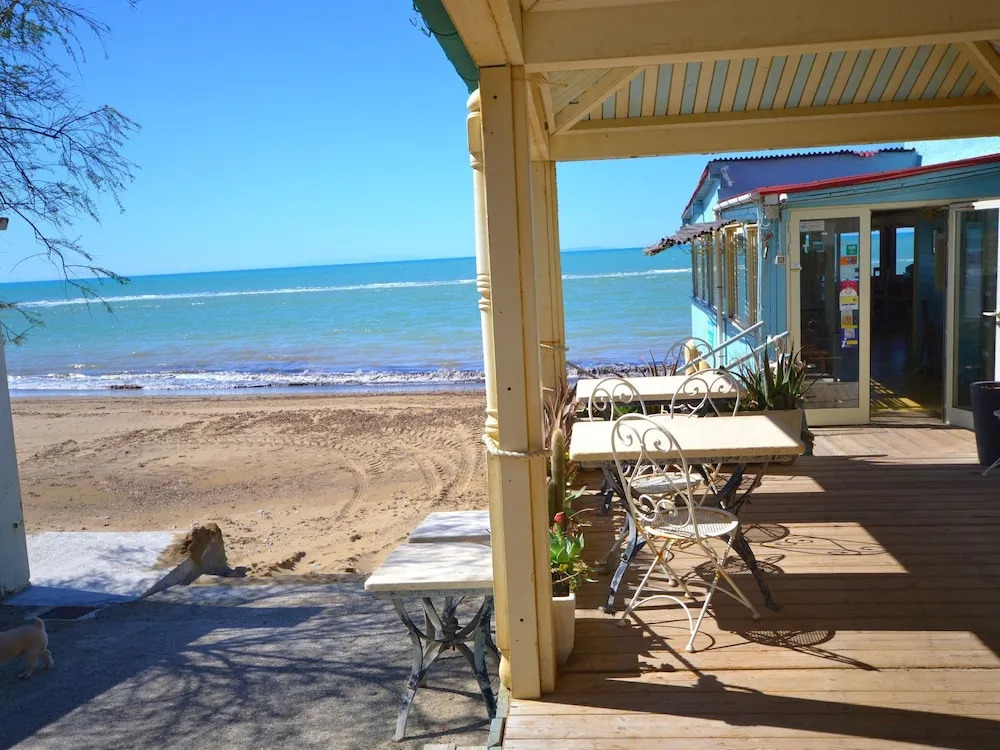 Historic Holiday Home in San Vincenzo near Beach