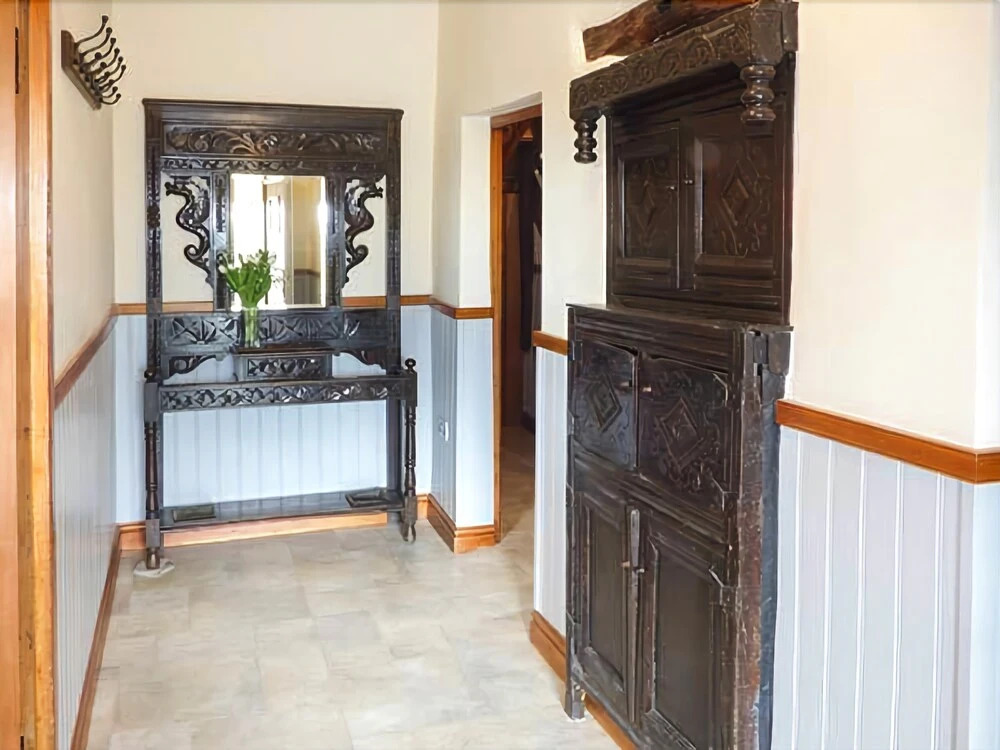 Longwell Cottage