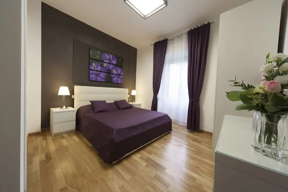 Golden House Roma