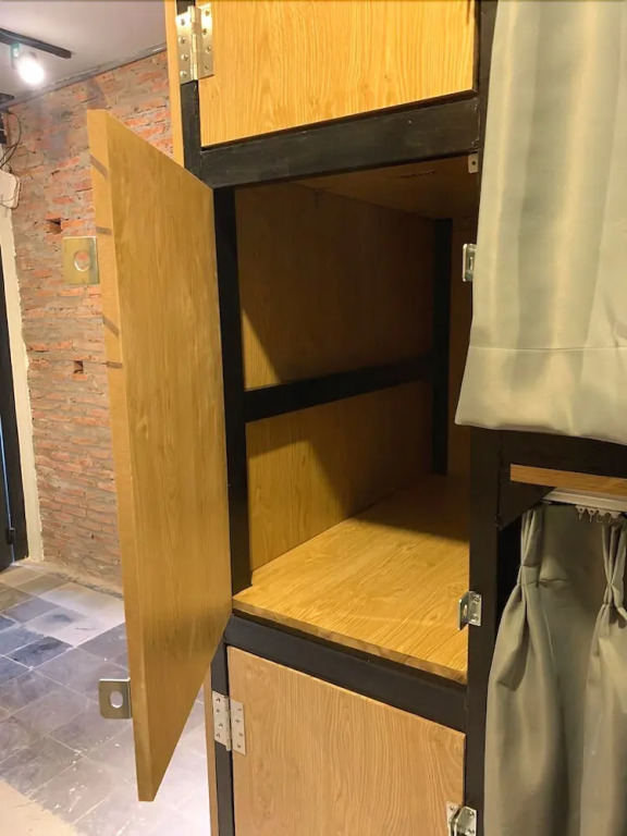 92 Hostel