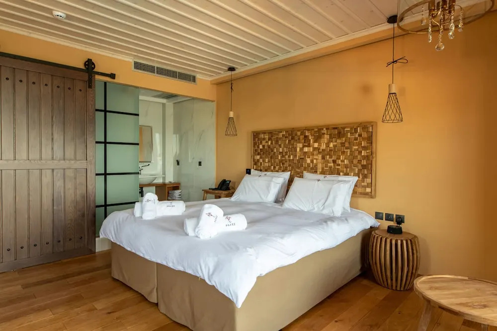 5 Raches Suites
