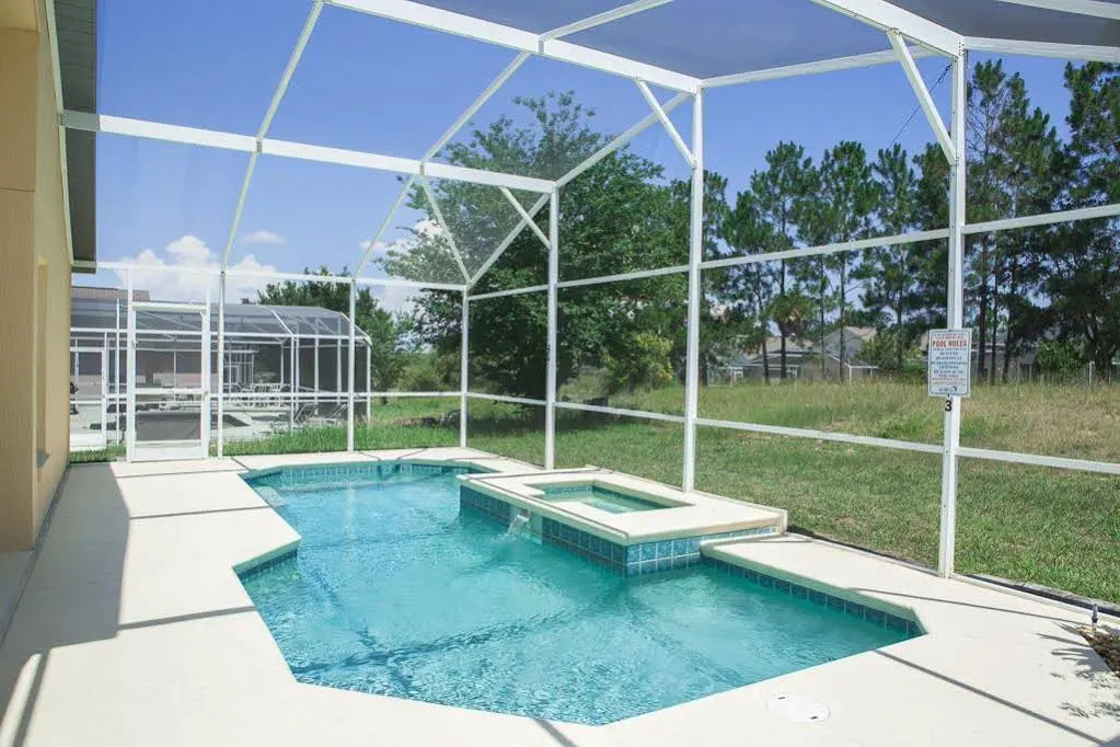 IPG Florida Vacation Homes Bella Piazza Resort