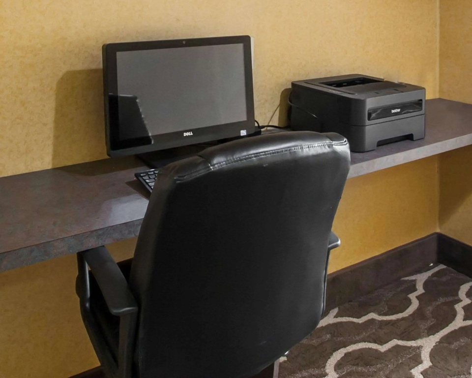 Quality Inn Hayti North