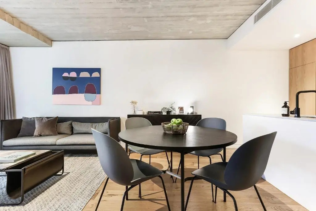 Stylish 1 bedroom retreat in trendy Surry Hills - 6 BRK