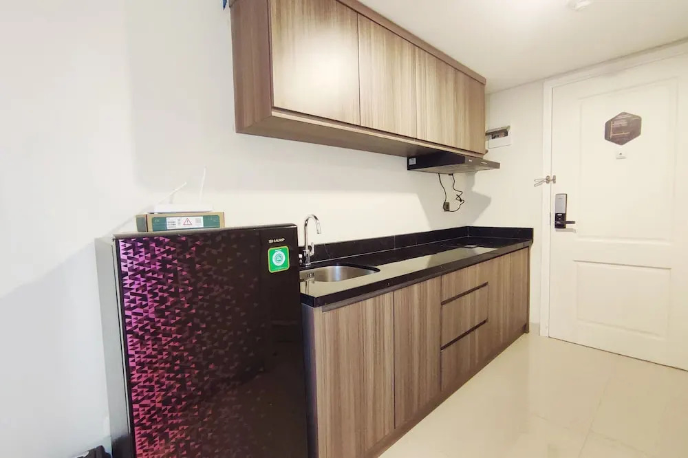 Strategic And Homey Studio At Marquis De Lafayette Apartment
