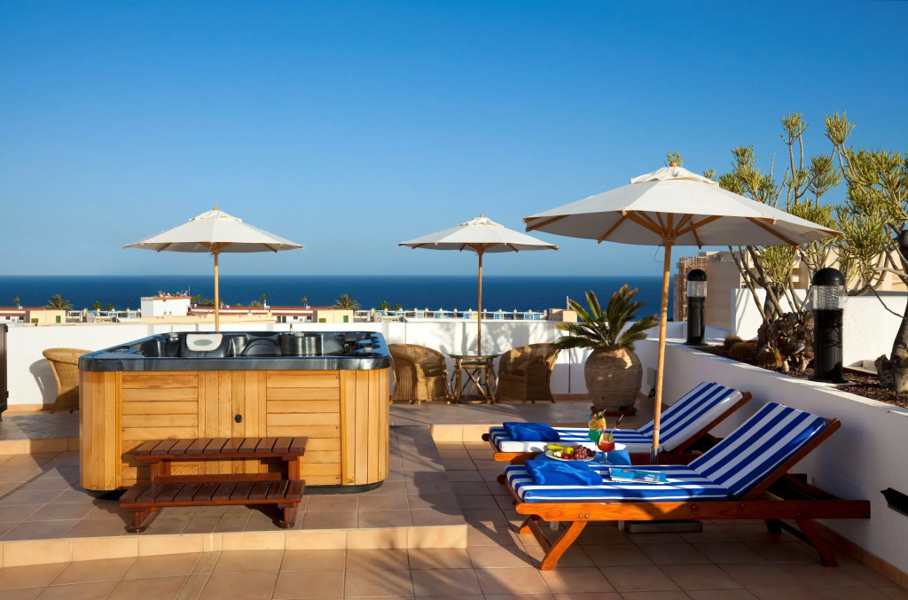 Отель Seaside Sandy Beach