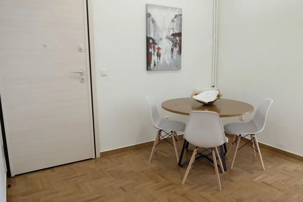 Cozy and Bright Apartment in Kolonaki