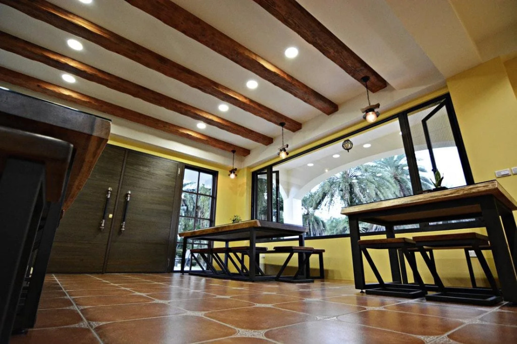 Greenfield Villa