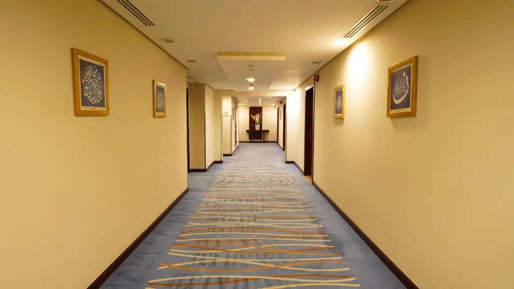 Dar Al Eiman Royal Hotel