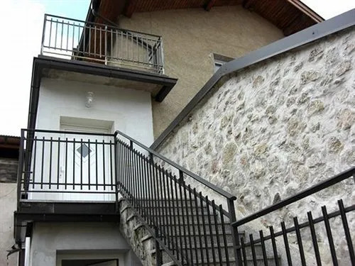 Borgo Rossi