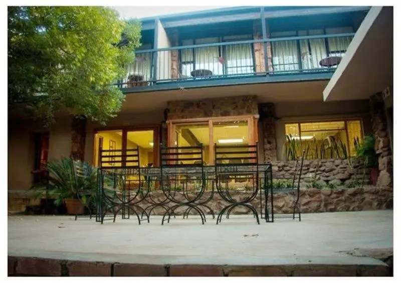 Mountain Manor Guest House & Day Spa