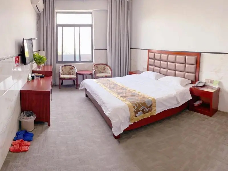 Shell Lu An East Bus Station Hotel